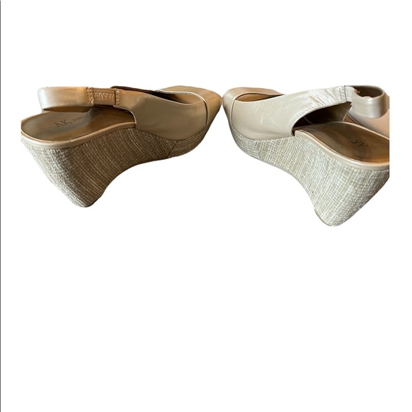 Annie Klein Wedge Sandals - Picture 2 of 5